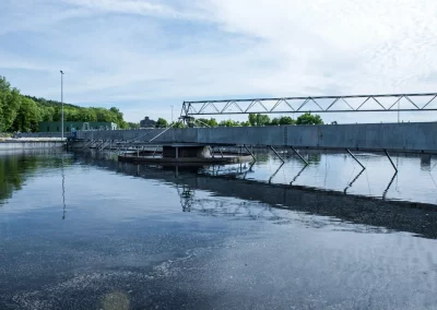 Räumerbrücke Nachklärbecken